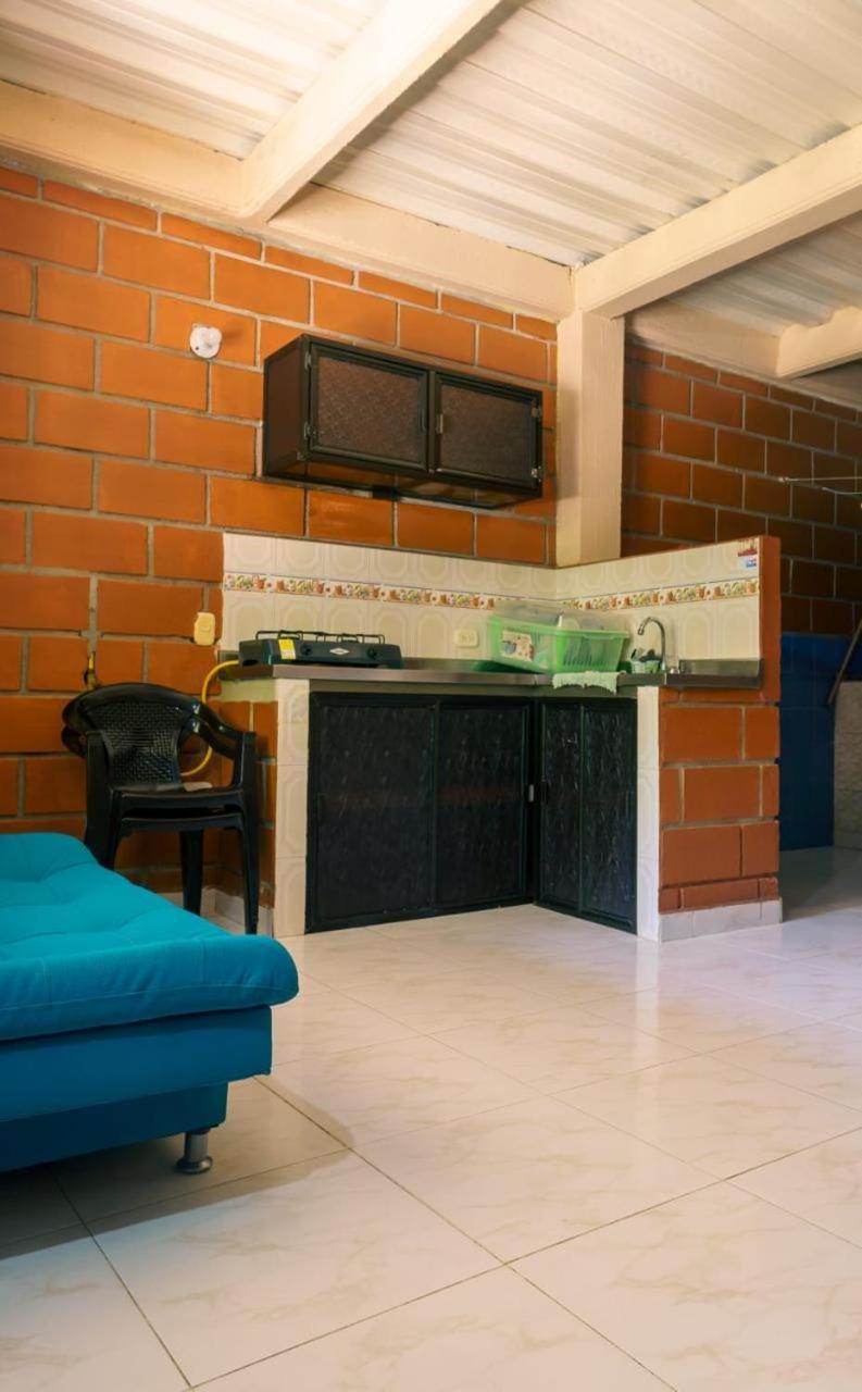 Mi Pueblo Natal Aptos Y Habitaciones Necoclí Exterior foto