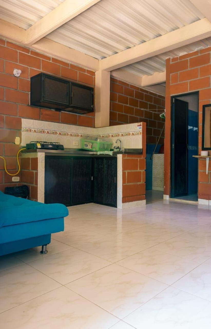Mi Pueblo Natal Aptos Y Habitaciones Necoclí Exterior foto