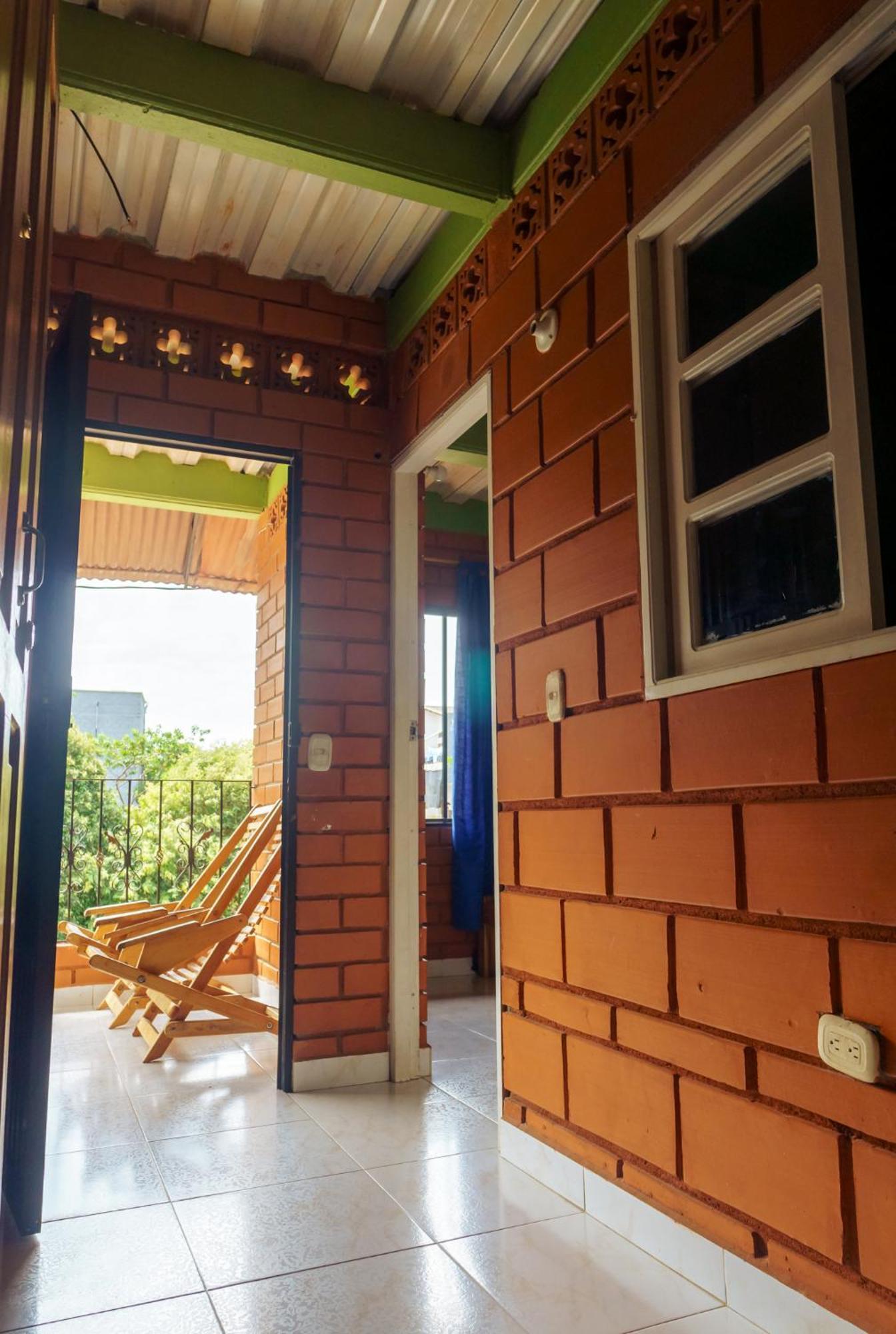 Mi Pueblo Natal Aptos Y Habitaciones Necoclí Exterior foto